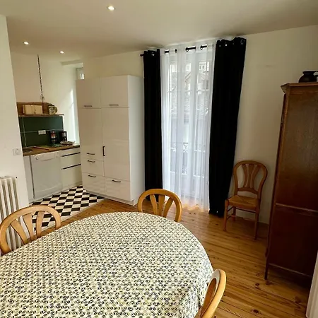 Le Beau Site 4 Dore 6 Pers Apartment *